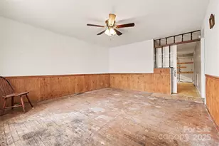 1616 E Cole St, Gastonia, NC 28054 - Photo 6