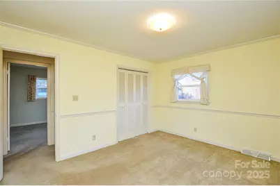 1220 Regehr Avenue, Charlotte, NC 28214 - Photo 10