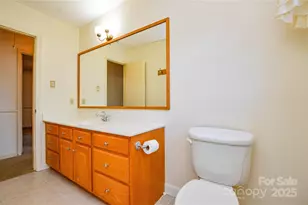 1220 Regehr Ave, Charlotte, NC 28214 - Photo 16