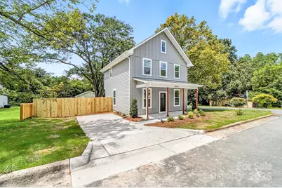 1008 Wilmouth Street, Shelby, NC 28152 - Photo 2