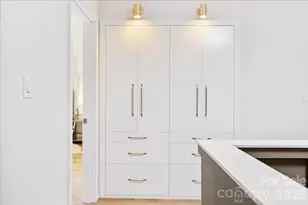 5801 Sharon Rd, Charlotte, NC 28210 - Photo 32