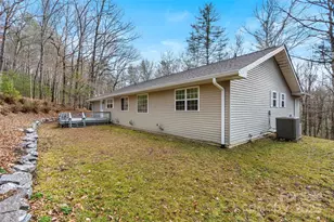 177 Country Rd, Brevard, NC 28712 - Photo 34