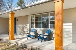 177 Country Rd, Brevard, NC 28712 - Photo 6