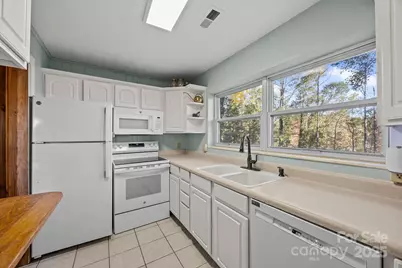 2312 Greater Druid Hills Boulevard, Hendersonville, NC 28791 - Photo 16