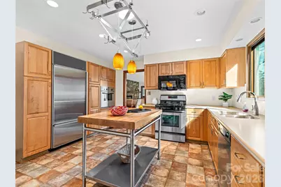 3802 Timber Trail, Asheville, NC 28804 - Photo 10