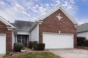 215 Garnet Ct, Fort Mill, SC 29708 - Photo 16