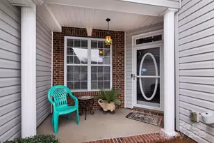 215 Garnet Ct, Fort Mill, SC 29708 - Photo 2