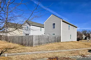 10703 Derryrush Dr, Charlotte, NC 28213 - Photo 34