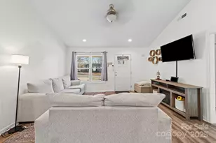 614 Wagner Cir, Gastonia, NC 28054 - Photo 10