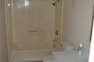 221 Kelly St, Statesville, NC 28677 - Photo 8