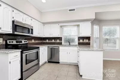 12313 Landing Green Drive, Charlotte, NC 28277 - Photo 14