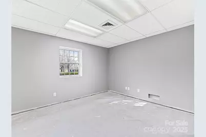 800 Beverly Hanks Center, Hendersonville, NC 28792 - Photo 14