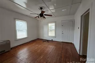 414 Spinners Dr, Cherryville, NC 28021 - Photo 8