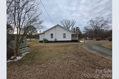 414 Spinners Drive, Cherryville, NC 28021 - Photo 2