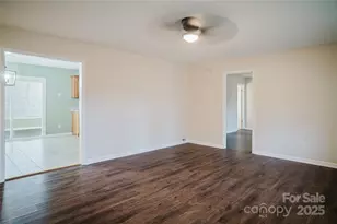 159 W Sweetbriar Ln, Etowah, NC 28729 - Photo 14