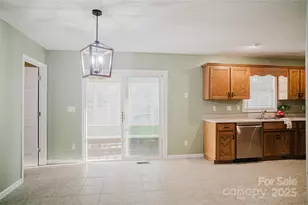 159 W Sweetbriar Ln, Etowah, NC 28729 - Photo 16