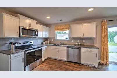 123 Clear Creek Lane, Waynesville, NC 28785 - Photo 4
