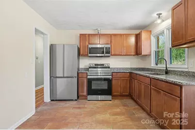 1320 Kings Circle, Shelby, NC 28150 - Photo 10