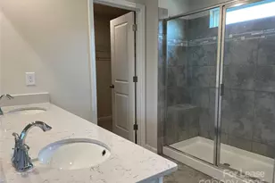 17618 Snug Harbor Rd, Charlotte, NC 28278 - Photo 16