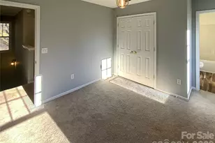 257 Doughton Ln, Charlotte, NC 28217 - Photo 16