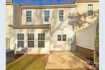 257 Doughton Lane, Charlotte, NC 28217 - Photo 2