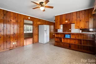 309 Green St, Lincolnton, NC 28092 - Photo 16