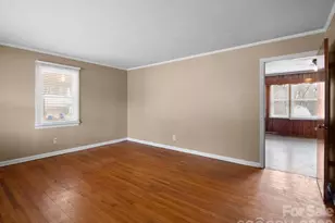 309 Green St, Lincolnton, NC 28092 - Photo 12