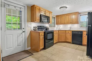 416 S Cherokee Ave, Black Mountain, NC 28711 - Photo 28