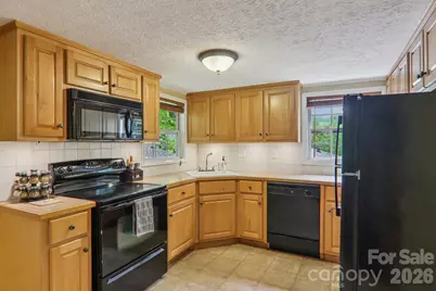 416 S Cherokee Avenue, Black Mountain, NC 28711 - Photo 28