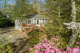 416 S Cherokee Ave, Black Mountain, NC 28711 - Photo 2