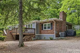 416 S Cherokee Ave, Black Mountain, NC 28711 - Photo 6