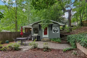 416 S Cherokee Ave, Black Mountain, NC 28711 - Photo 22