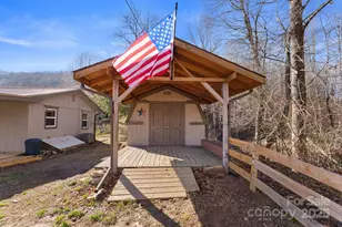 82 Zeb Brendle Rd, Bryson City, NC 28713 - Photo 22