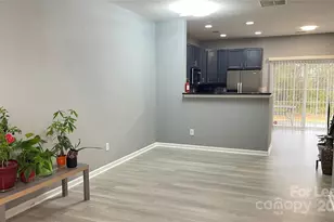 10343 Bunclody Dr, Charlotte, NC 28213 - Photo 2