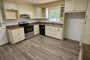 1109 Reid Harkey Rd, Matthews, NC 28105 - Photo 6