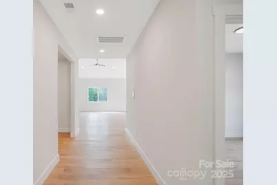 681 S Grove Street, Lincolnton, NC 28092 - Photo 8