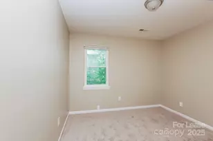 11804 Larkridge Ct, Charlotte, NC 28226 - Photo 12