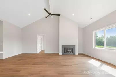 697 S Grove Street, Lincolnton, NC 28092 - Photo 16