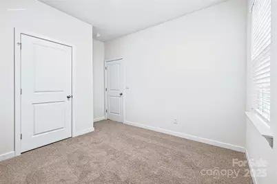 639 13th Avenue Drive NE, Hickory, NC 28601 - Photo 18