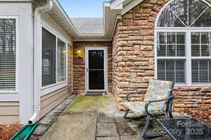 8051 Sultana Cir, Charlotte, NC 28227 - Photo 2