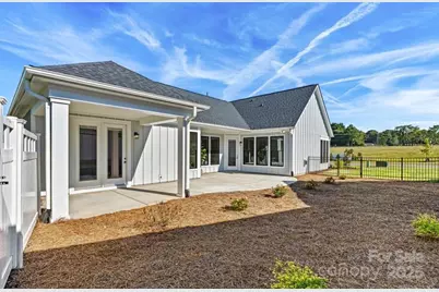 4180 Creek Bridge Circle, Charlotte, NC 28213 - Photo 8