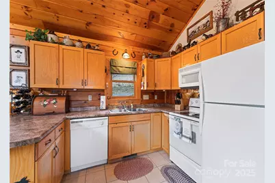 16 Hiawatha Drive, Maggie Valley, NC 28751 - Photo 12