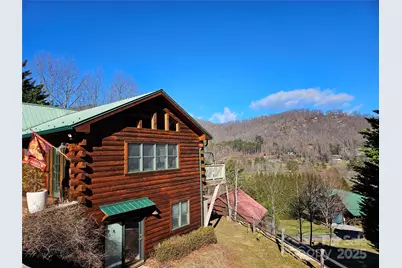 16 Hiawatha Drive, Maggie Valley, NC 28751 - Photo 2