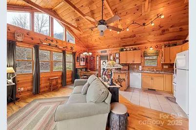 16 Hiawatha Drive, Maggie Valley, NC 28751 - Photo 8