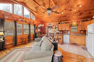 16 Hiawatha Dr, Maggie Valley, NC 28751 - Photo 8