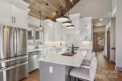 102 Iga Trail, Maggie Valley, NC 28751 - Photo 4