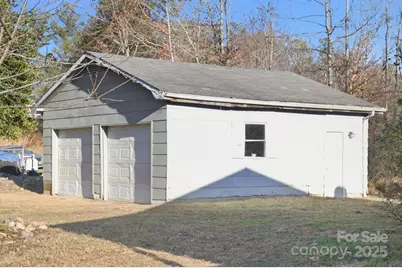 1206 Three Way Lane, Lenoir, NC 28645 - Photo 28