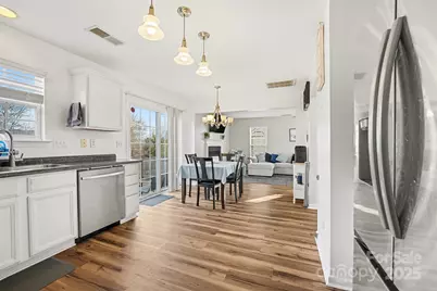 3518 Balsam Tree Drive, Charlotte, NC 28269 - Photo 6