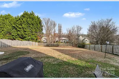 3518 Balsam Tree Drive, Charlotte, NC 28269 - Photo 14