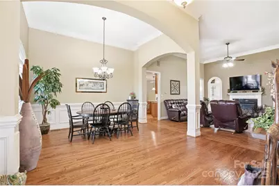 506 Ballymote Court, Matthews, NC 28104 - Photo 4